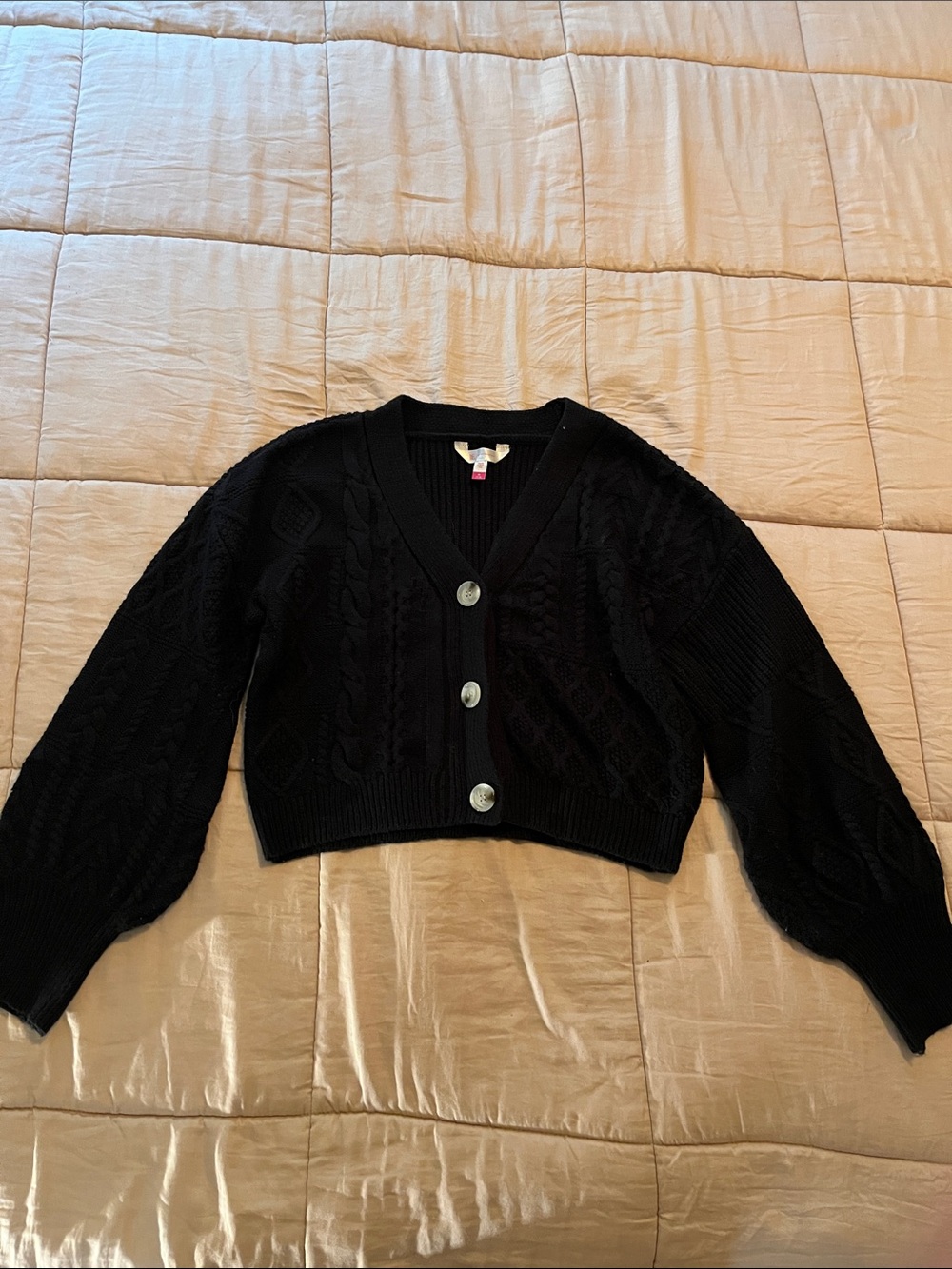 No Boundaries Black Cropped V-Neck Button Cardigan